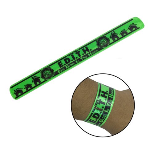 Reflective Vinyl Slap Bracelet Reflective Vinyl Slap Bracelet
